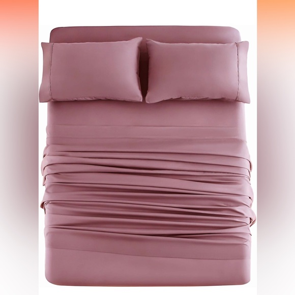 Other - Full Bed Sheet Set 4 Pc. Microfiber Breathable All Season Luxury Soft Bedding